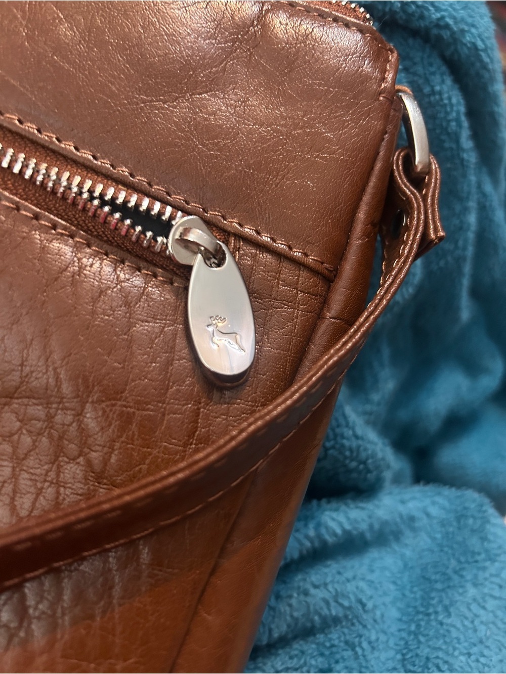 Ashwood Genuine Leather Brown Crossbody Bag Organizer Purse Multiple Zip Pockets - Picture 7 of 7